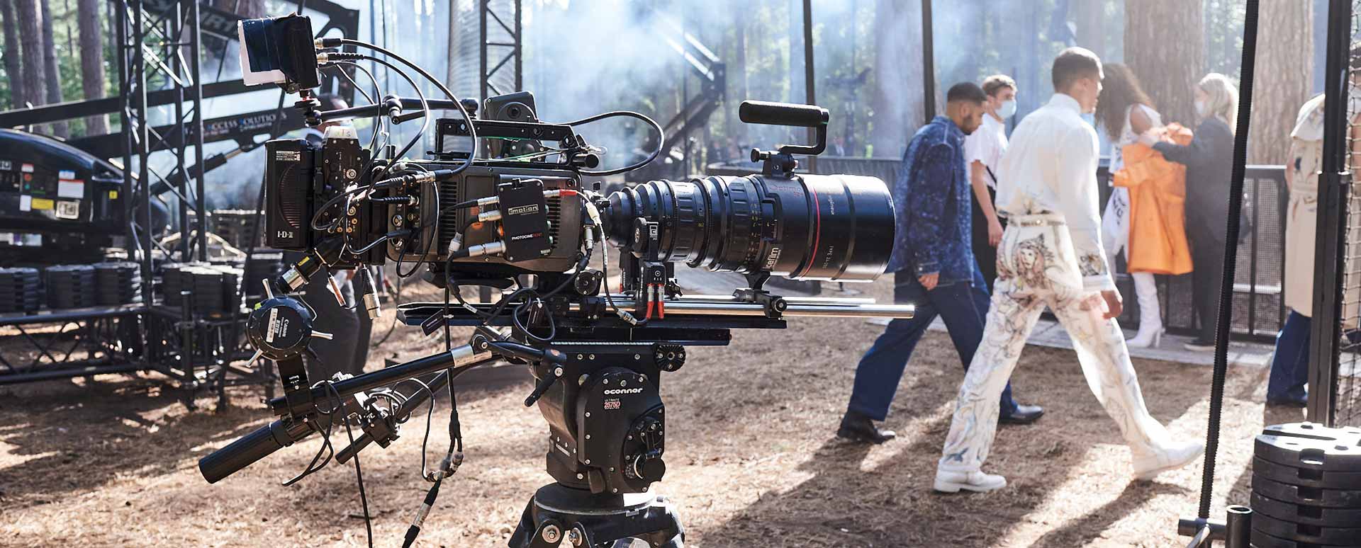 Vivid Broadcast - Burberry SS21 Cinematic Multi-cam operators